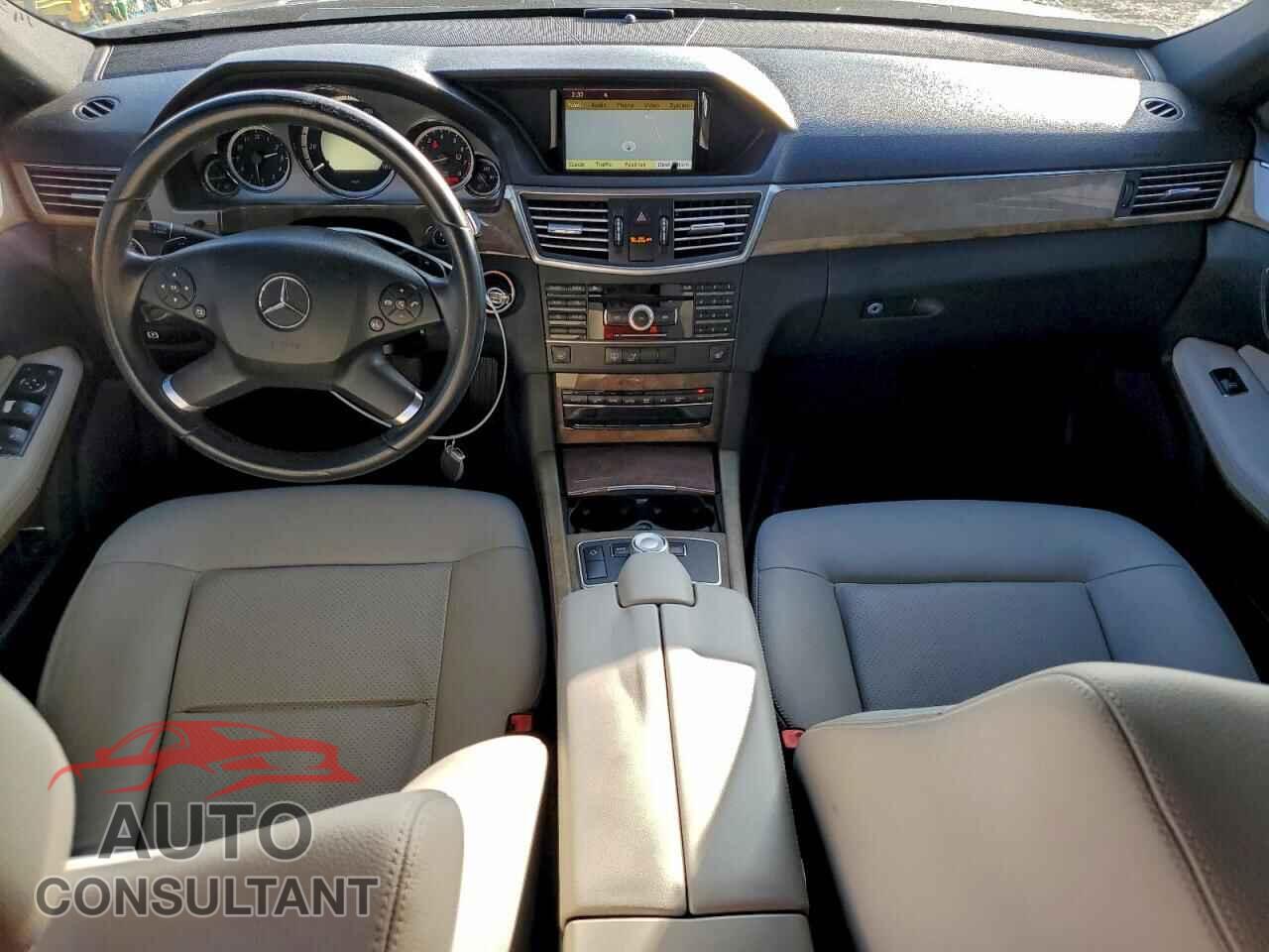 MERCEDES-BENZ E-CLASS 2011 - WDDHF5GB1BA418902