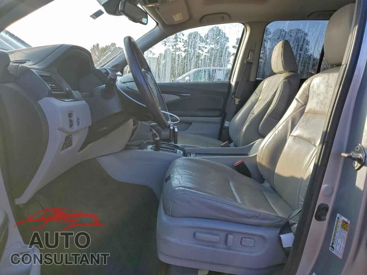 HONDA RIDGELINE 2017 - 5FPYK3F77HB024674