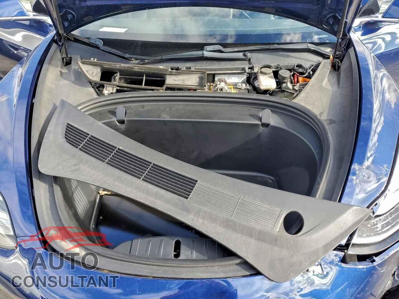 TESLA MODEL 3 2018 - 5YJ3E1EB7JF094489