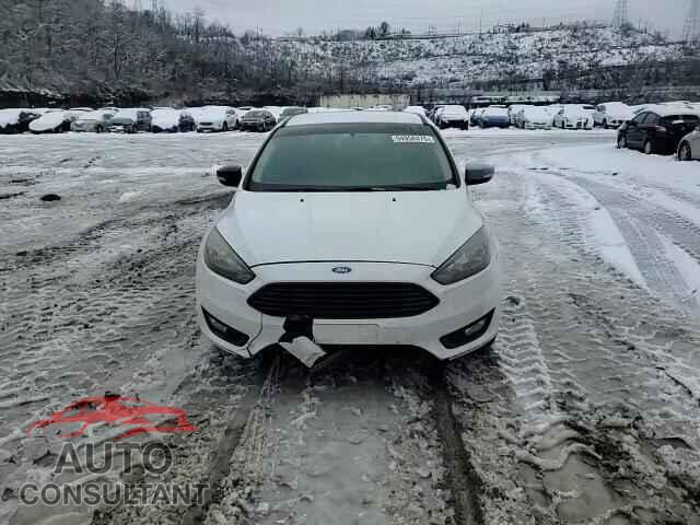 FORD FOCUS 2017 - 1FADP3FE8HL275939
