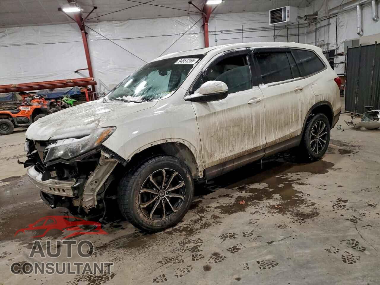 HONDA PILOT 2017 - 5FNYF6H52HB020204