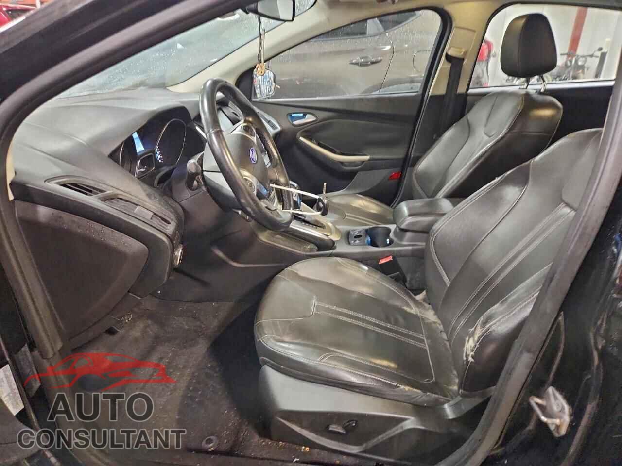 FORD FOCUS 2012 - 1FAHP3H21CL270000