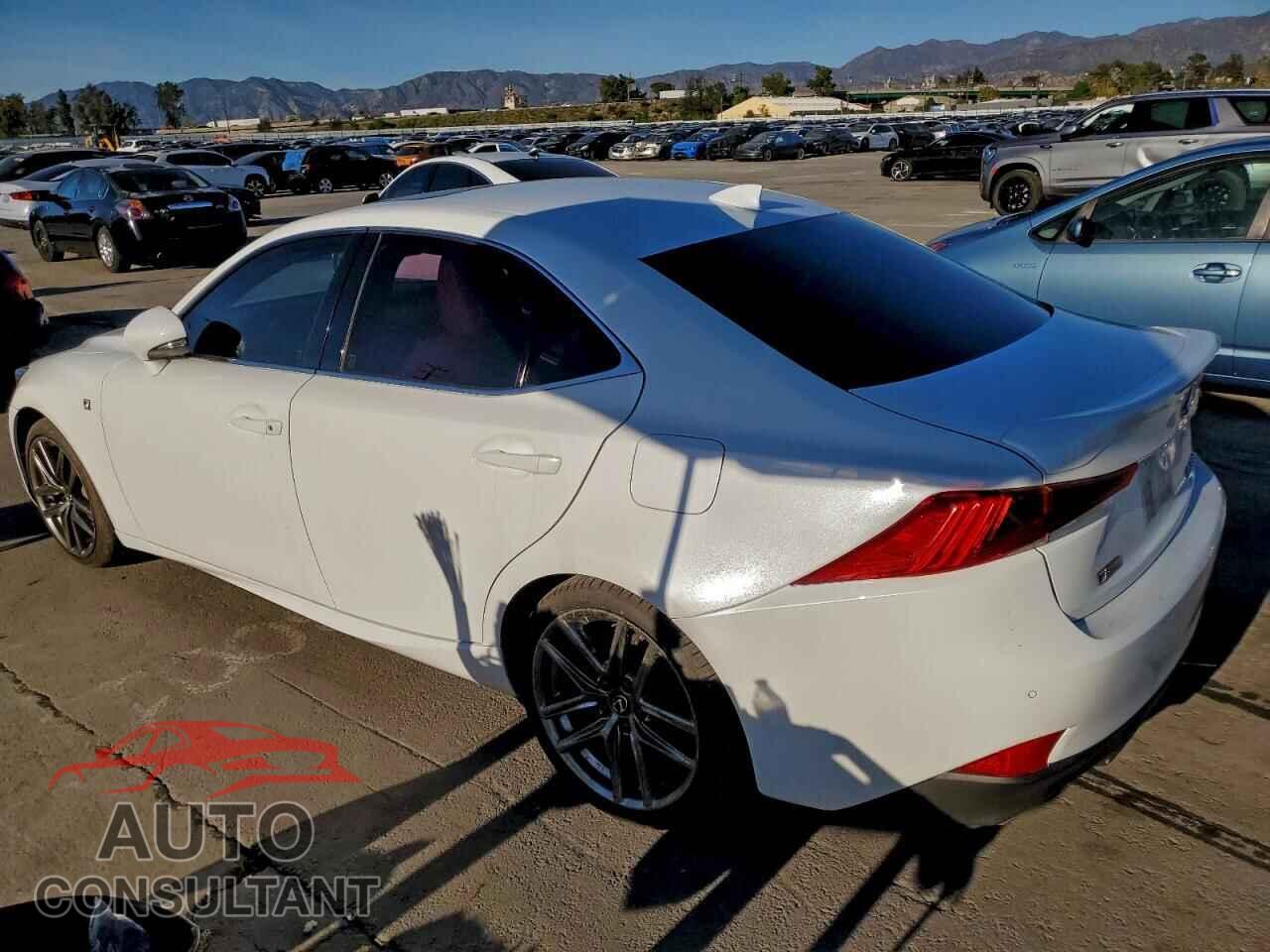 LEXUS IS 2019 - JTHBA1D22K5090165