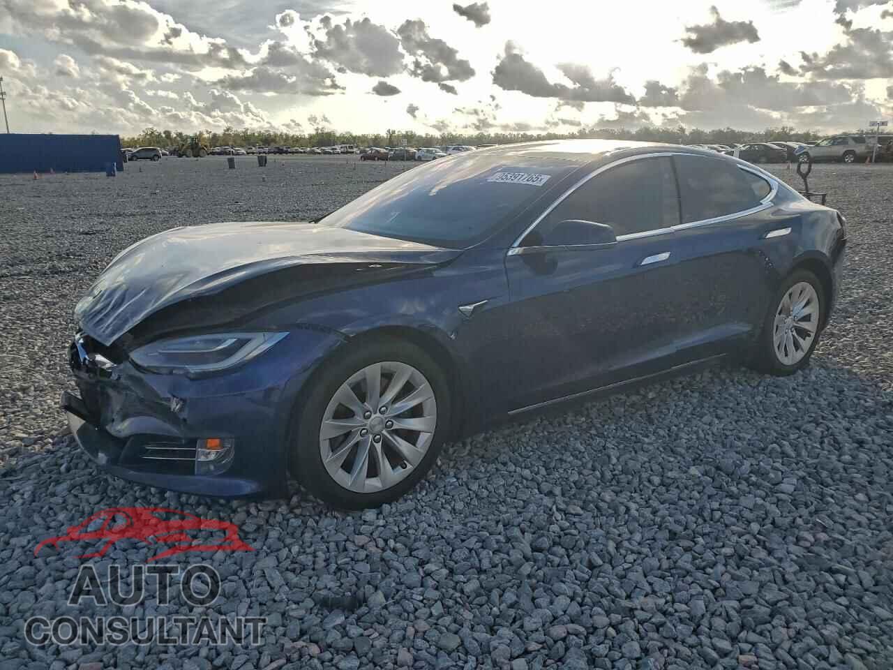 TESLA MODEL S 2018 - 5YJSA1E26JF273050