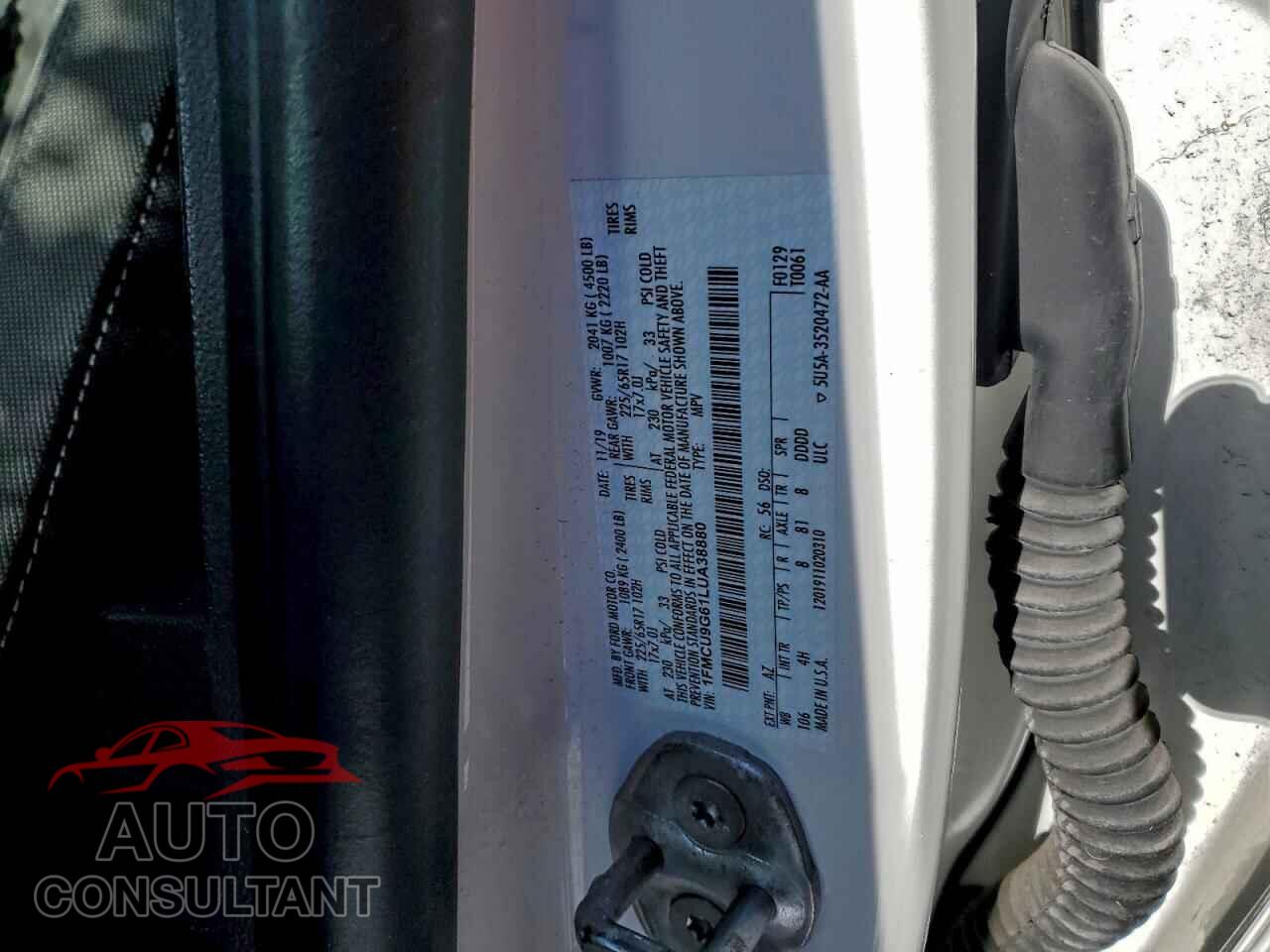 FORD ESCAPE 2020 - 1FMCU9G61LUA38880