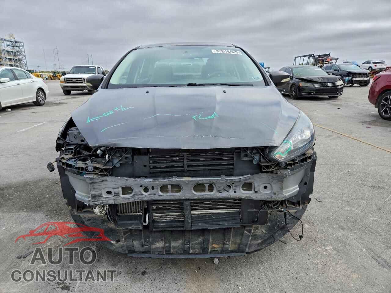 FORD FOCUS 2017 - 1FADP3FE2HL297564