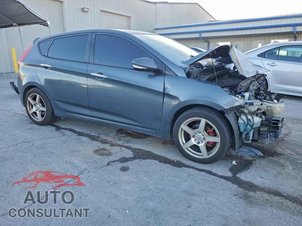HYUNDAI ACCENT 2013 - KMHCU5AE0DU090463