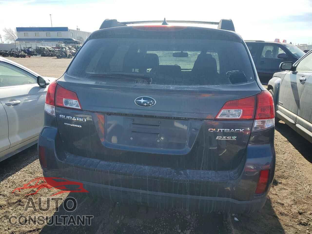 SUBARU OUTBACK 2013 - 4S4BRBKC7D3303083