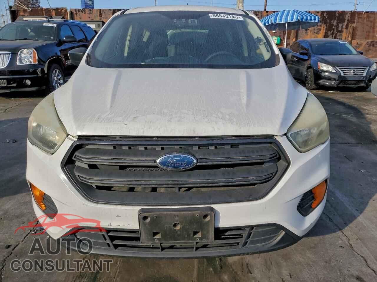 FORD ESCAPE 2017 - 1FMCU0F73HUB53736