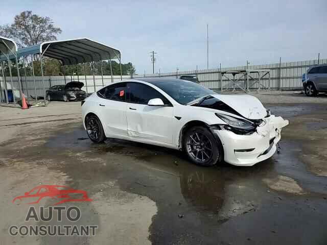 TESLA MODEL 3 2018 - 5YJ3E1EA8JF168686