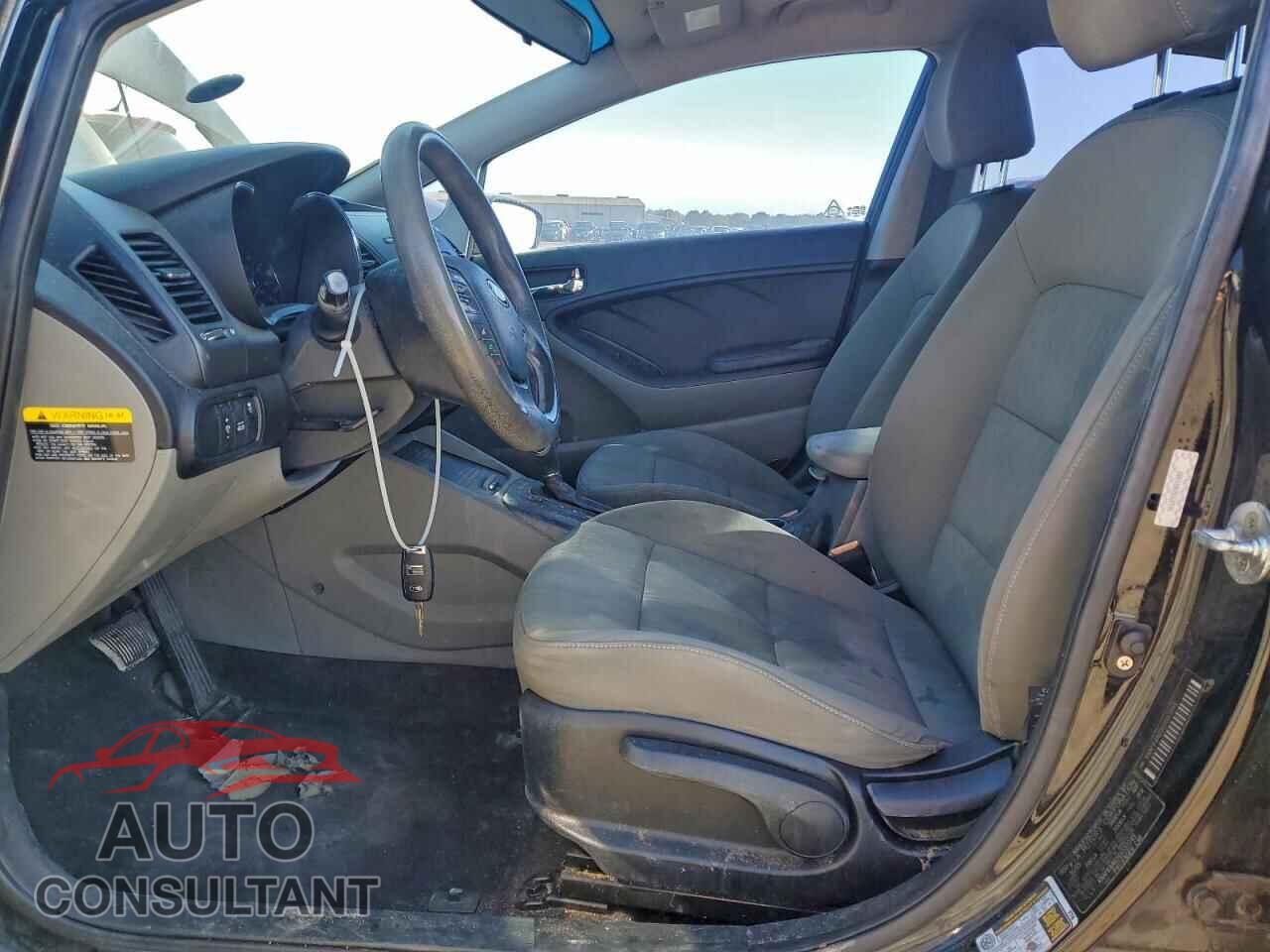 KIA FORTE 2016 - KNAFK4A62G5537249