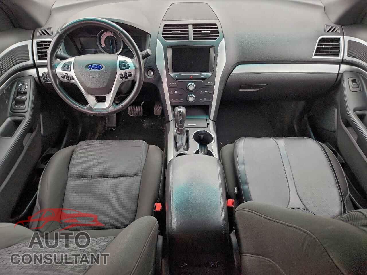 FORD EXPLORER 2015 - 1FM5K7D89FGC25358