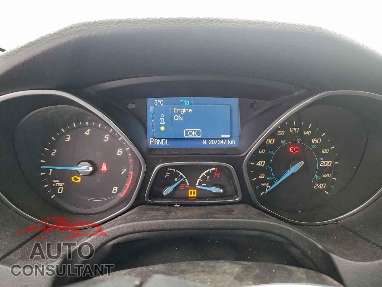FORD FOCUS 2014 - 1FADP3F2XEL352103