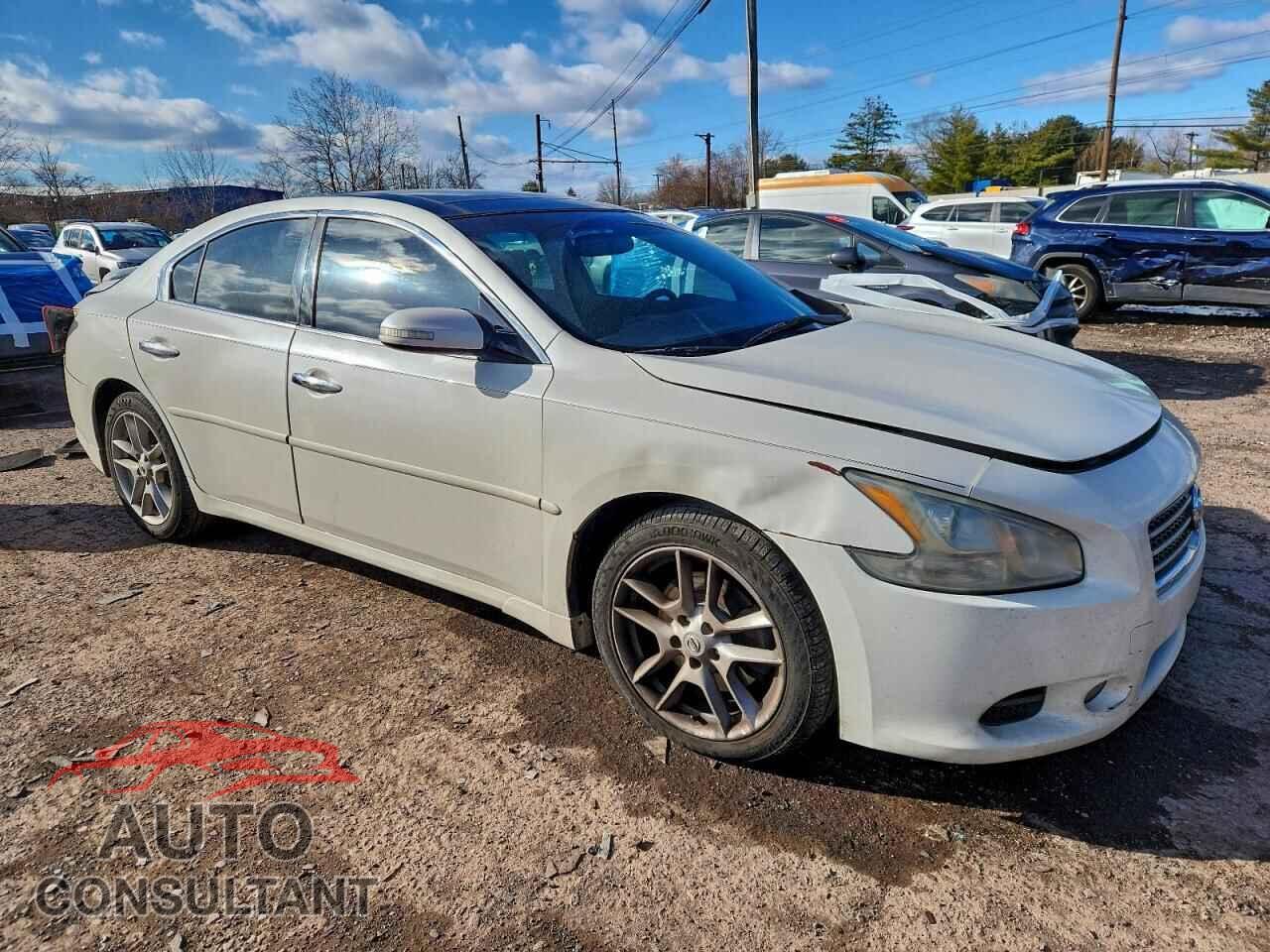 NISSAN MAXIMA 2011 - 1N4AA5AP2BC850147