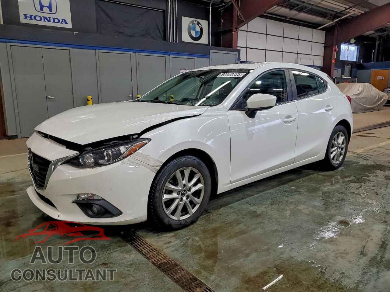 MAZDA 3 2015 - JM1BM1M76F1242191