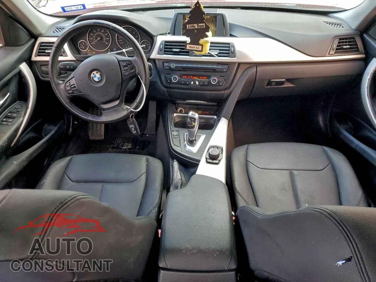BMW 3 SERIES 2014 - WBA3B1C51EP679311