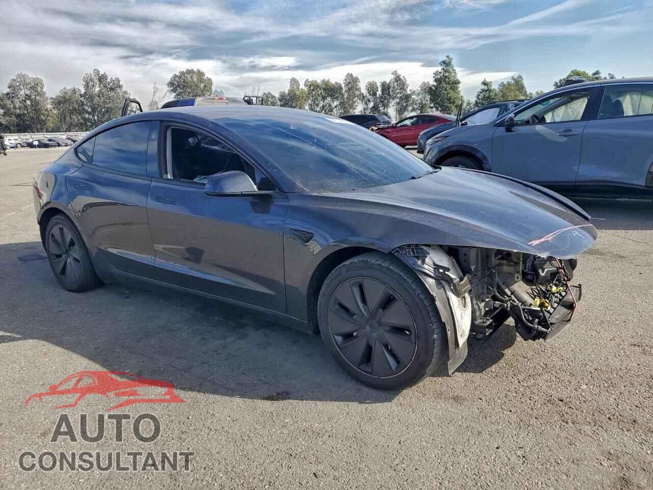 TESLA MODEL 3 2024 - 5YJ3E1EA9RF735080