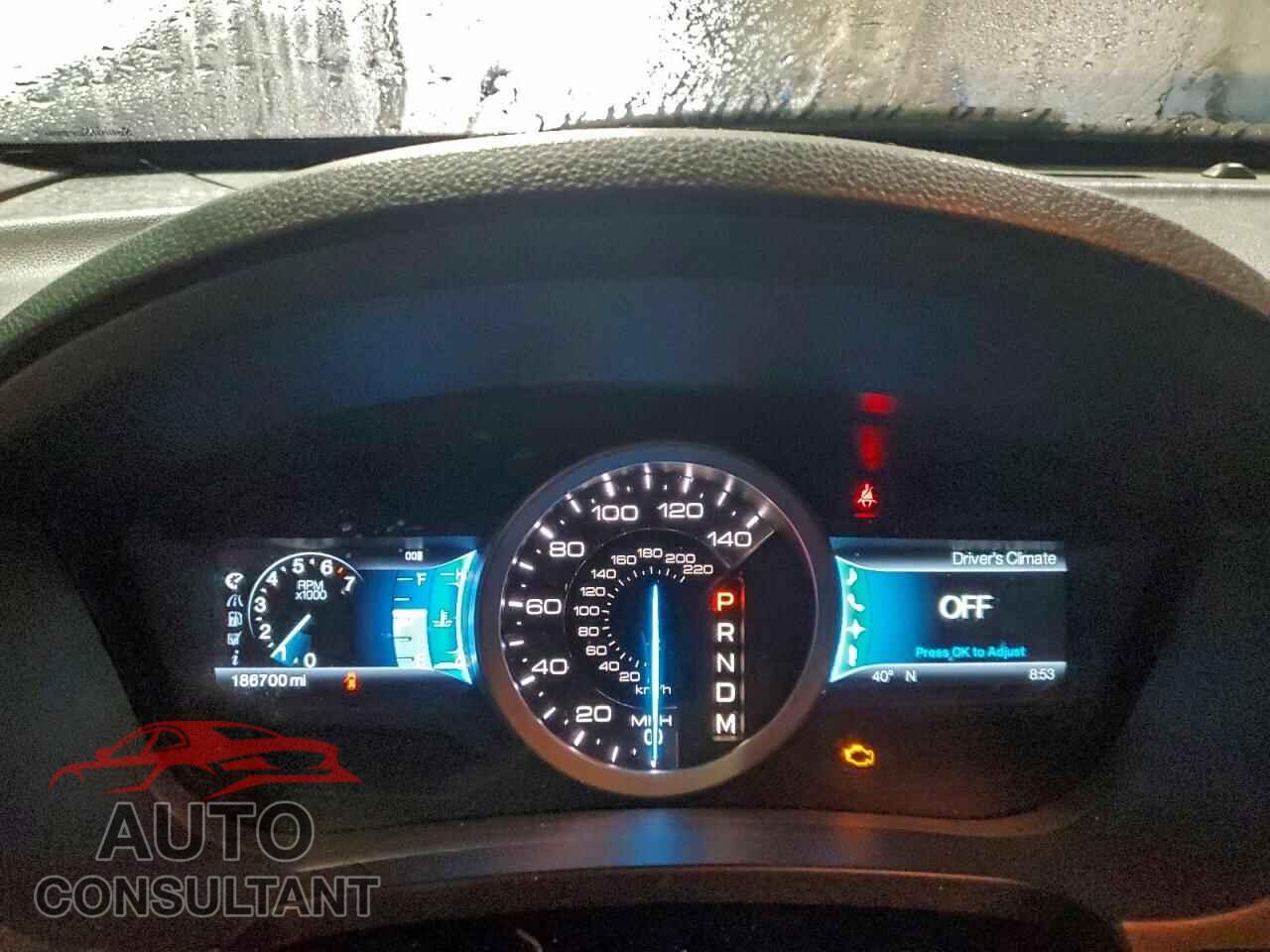 FORD EXPLORER 2011 - 1FMHK7D8XBGA35351