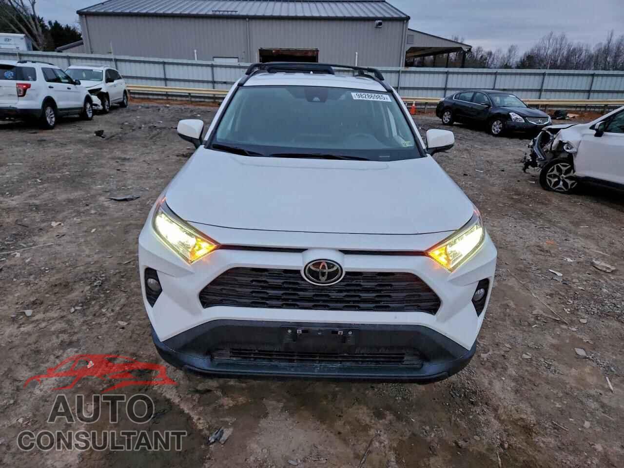 TOYOTA RAV4 2021 - 2T3P1RFV0MC242549