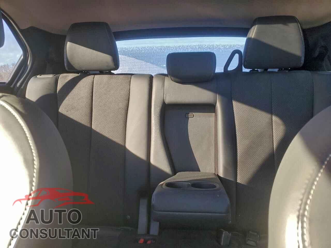 MITSUBISHI ECLIPSE 2024 - JA4ATWAA9RZ007814