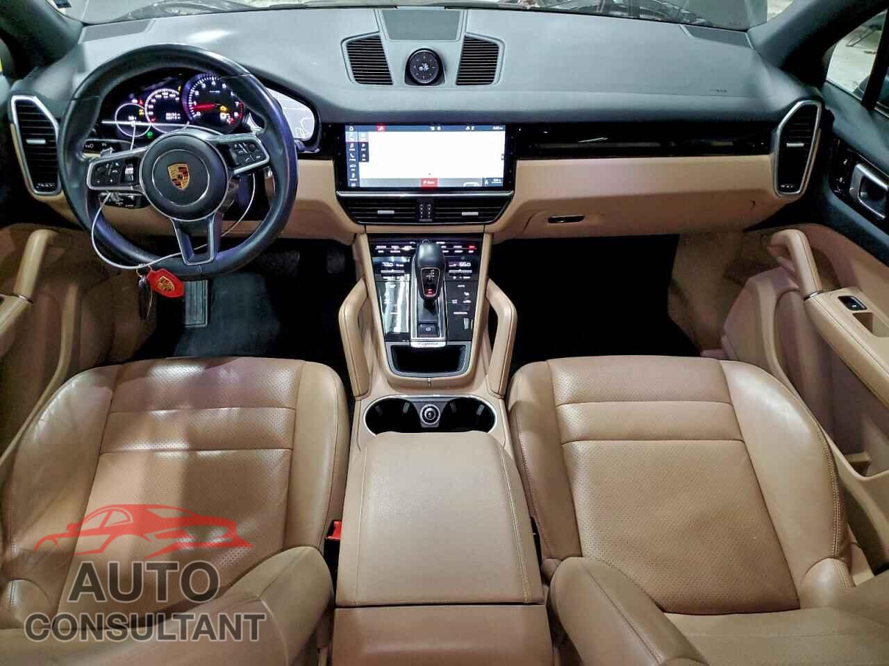 PORSCHE CAYENNE 2019 - WP1AA2AY3KDA14549