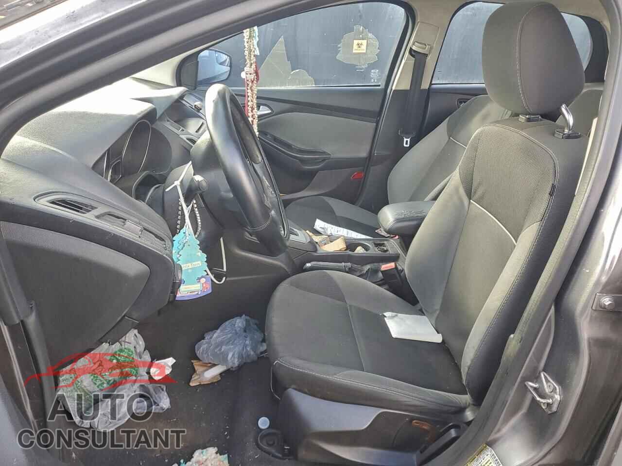 FORD FOCUS 2012 - 1FAHP3F23CL381201