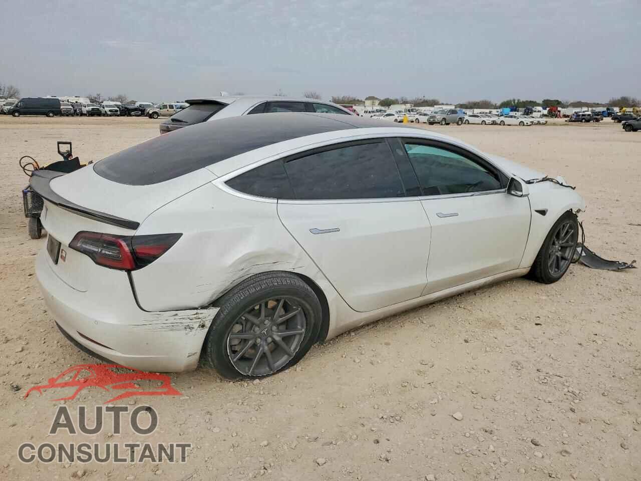 TESLA MODEL 3 2020 - 5YJ3E1EA7LF659883