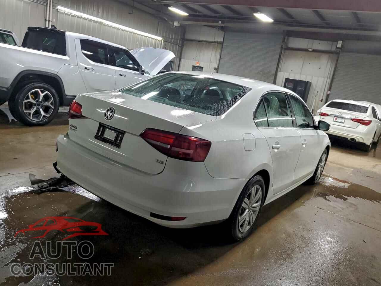 VOLKSWAGEN JETTA 2017 - 3VW2B7AJ8HM302015