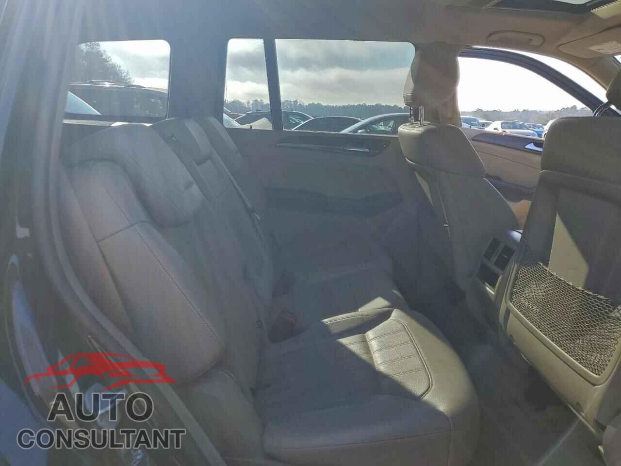 MERCEDES-BENZ GL-CLASS 2015 - 4JGDF2EE8FA543028