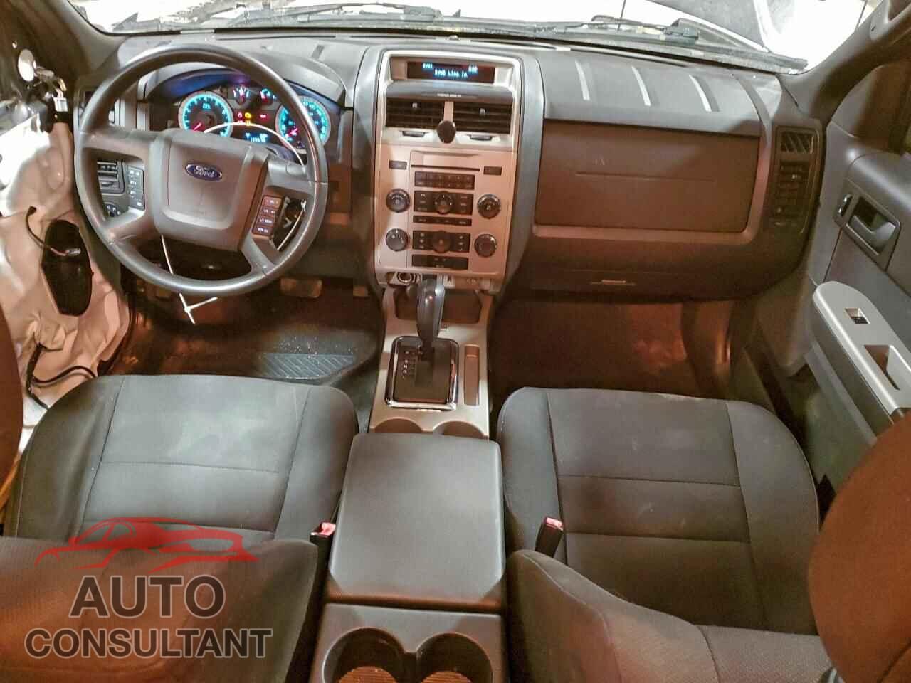 FORD ESCAPE 2010 - 1FMCU0D76AKA61167