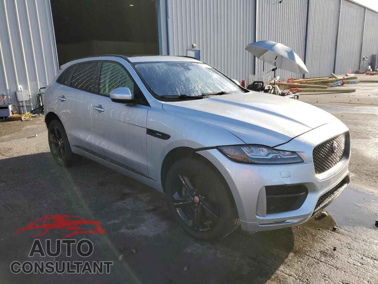 JAGUAR F-PACE 2017 - SADCL2BV9HA092437