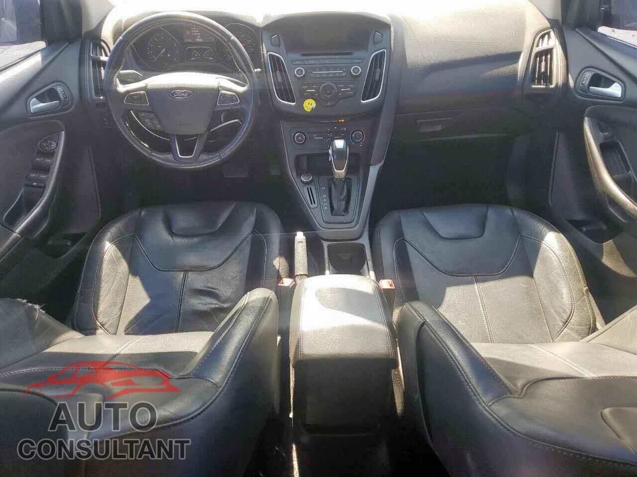 FORD FOCUS 2016 - 1FADP3F24GL330102