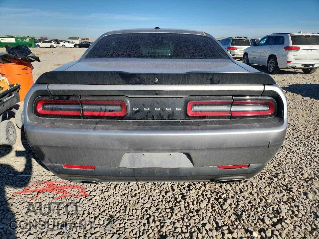 DODGE CHALLENGER 2018 - 2C3CDZAGXJH204758