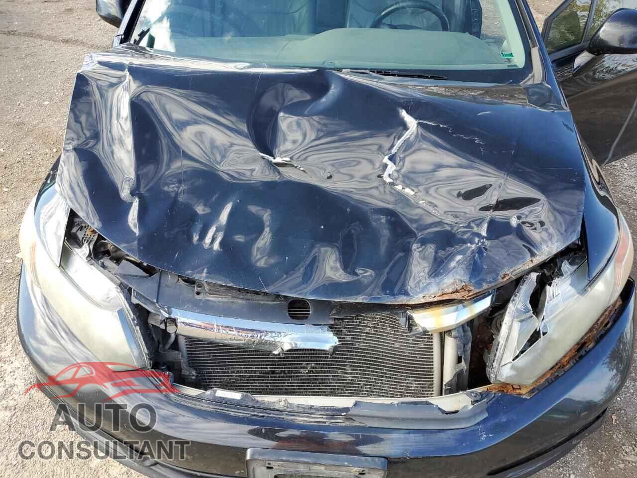 HONDA CIVIC 2012 - 2HGFB2F95CH118178