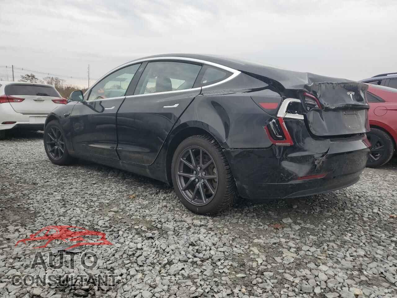 TESLA MODEL 3 2018 - 5YJ3E1EB7JF068166