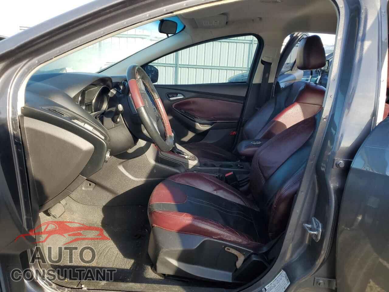 FORD FOCUS 2012 - 1FAHP3F29CL129520
