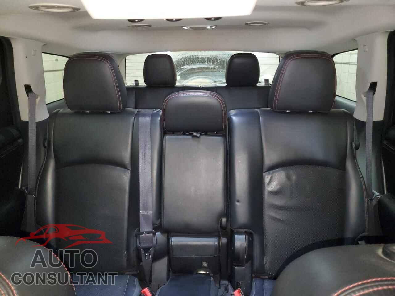 DODGE JOURNEY 2015 - 3C4PDDEG2FT675957