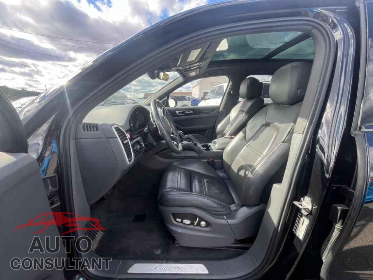 PORSCHE CAYENNE 2019 - WP1AA2AYXKDA02401
