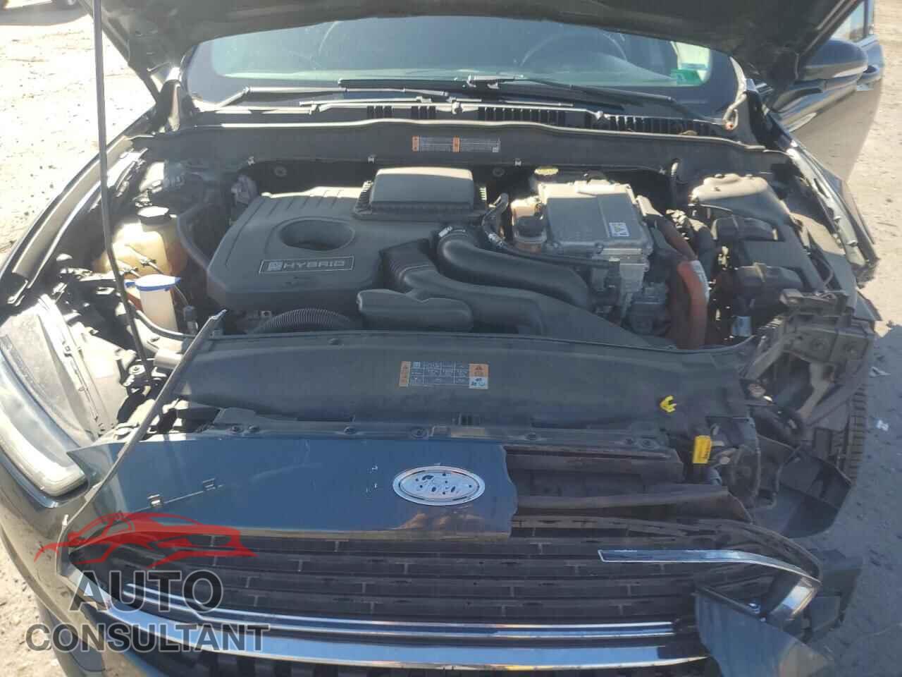 FORD FUSION 2015 - 3FA6P0LU7FR220237