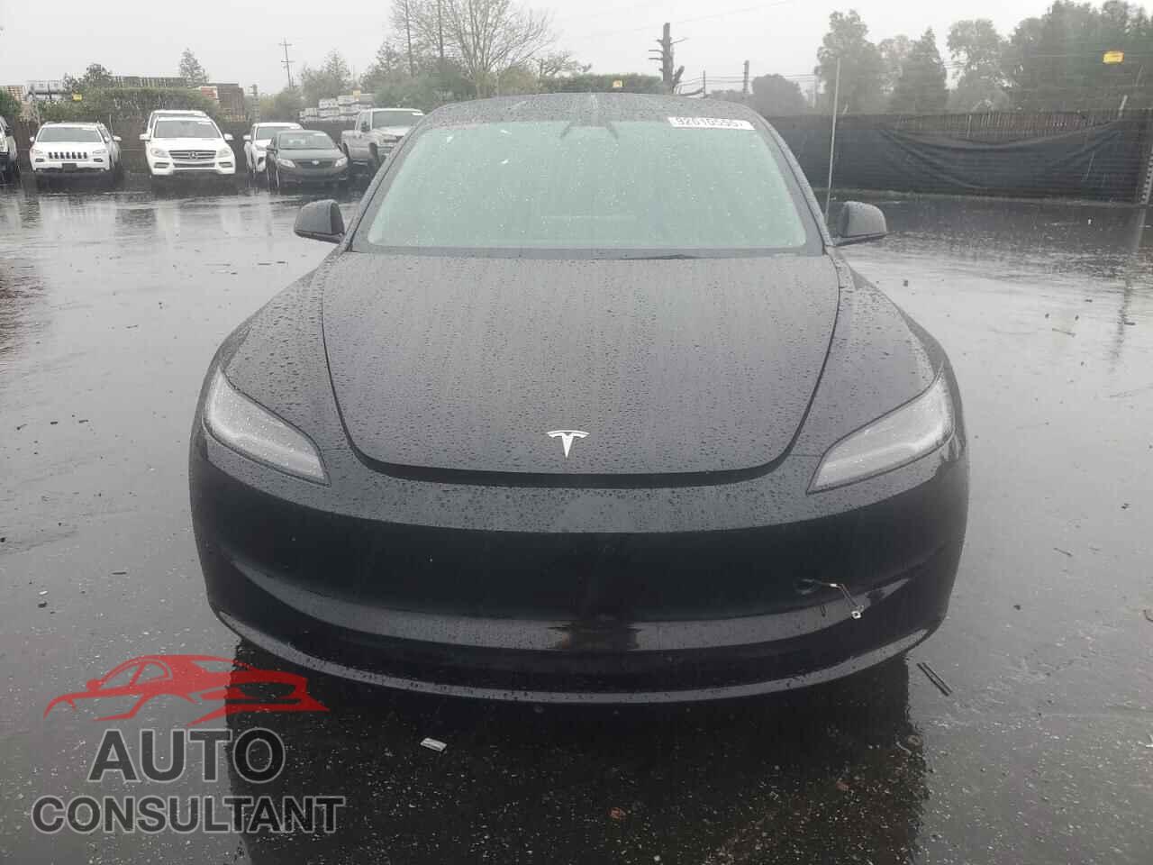 TESLA MODEL 3 2024 - 5YJ3E1EB7RF718402