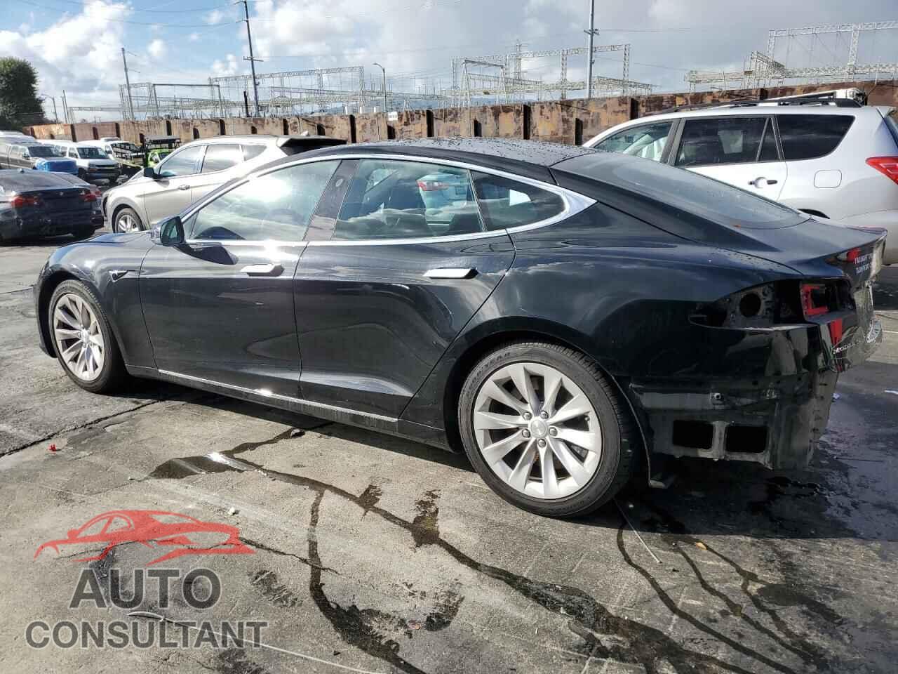 TESLA MODEL S 2018 - 5YJSA1E25JF280751