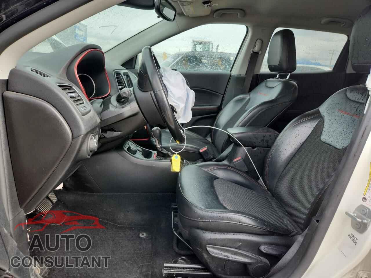 JEEP COMPASS 2019 - 3C4NJDDB7KT775830