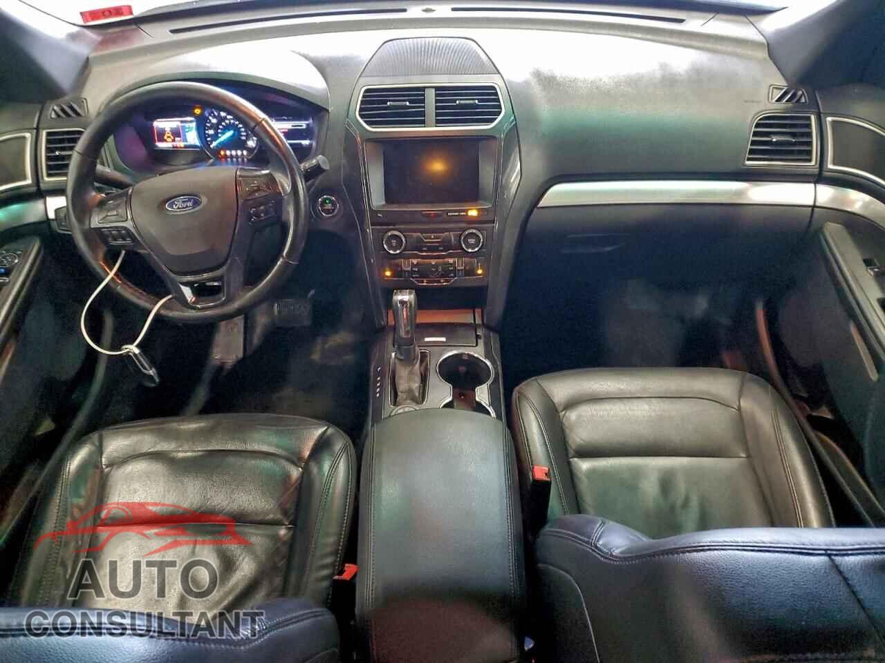 FORD EXPLORER 2016 - 1FM5K8D80GGD33178