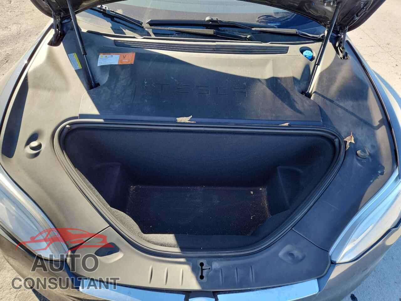 TESLA MODEL S 2016 - 5YJSA1E25GF169643