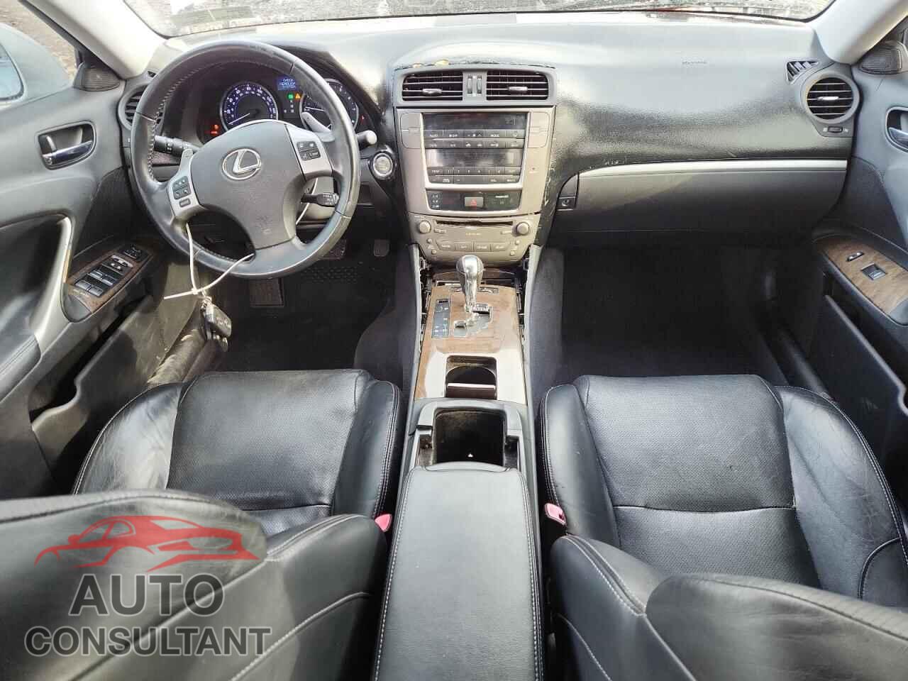 LEXUS IS 2012 - JTHCF5C24C5059418