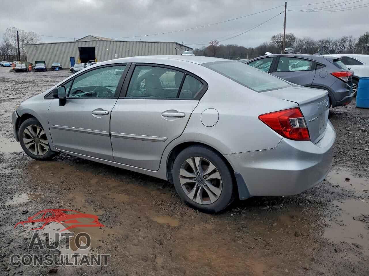 HONDA CIVIC 2012 - 19XFB2F50CE379645