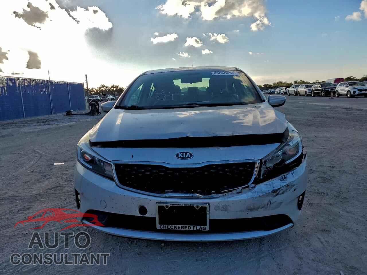 KIA FORTE 2017 - 3KPFL4A79HE123495