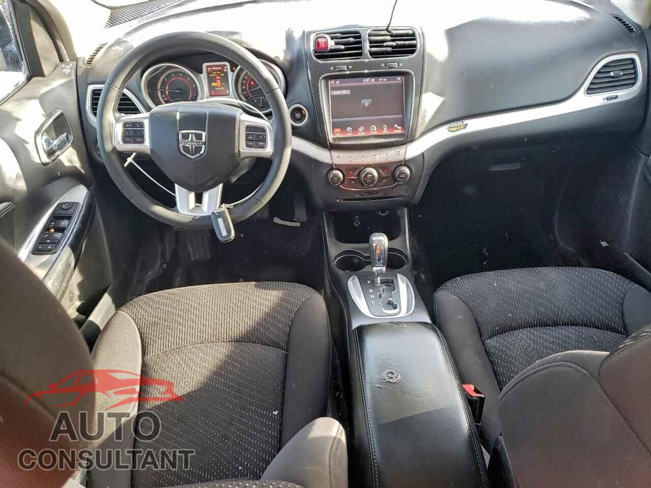 DODGE JOURNEY 2017 - 3C4PDCCG4HT543122