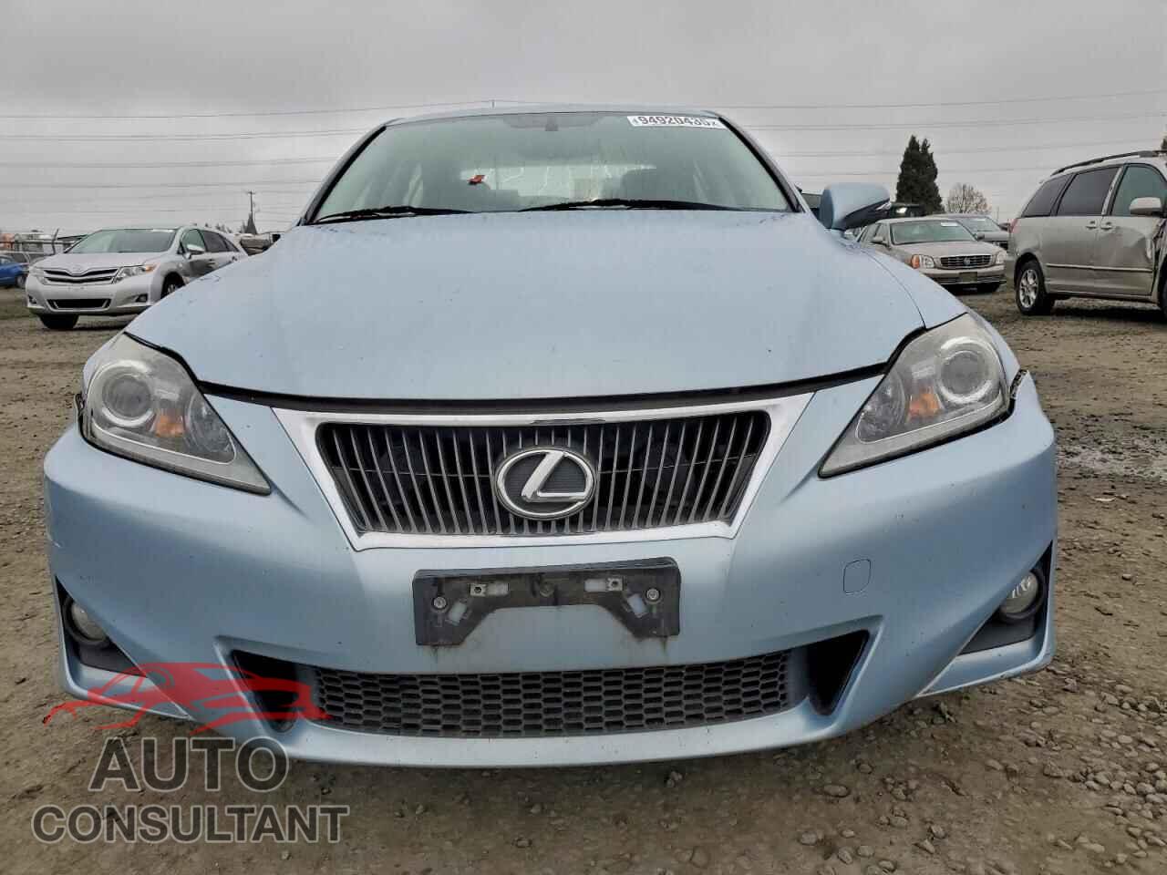 LEXUS IS 2011 - JTHCF5C2XB5047126