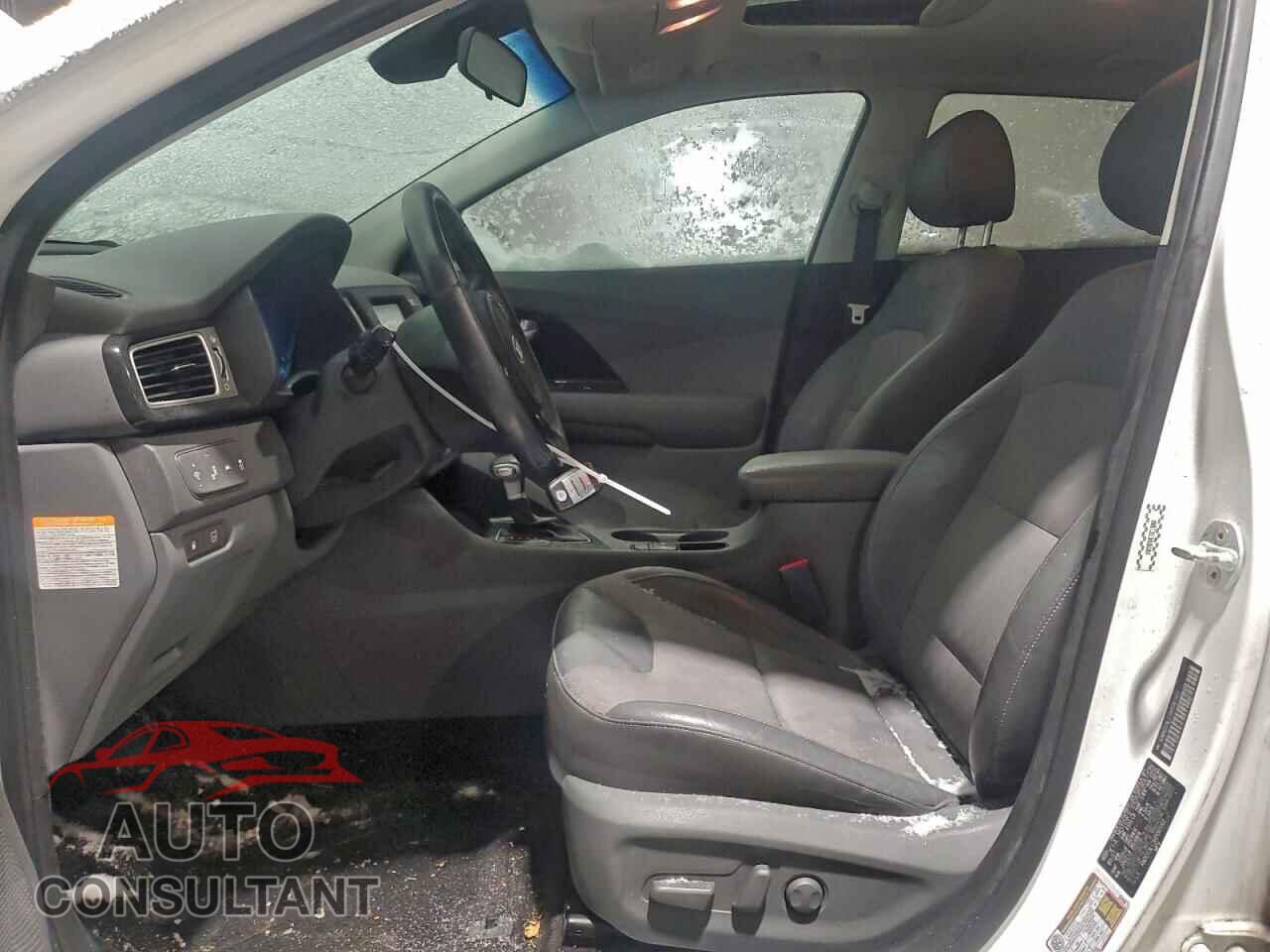 KIA NIRO 2017 - KNDCC3LC3H5065161